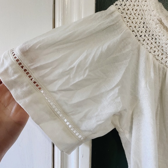 Roxy Cold Shoulder Top - Picture 3 of 4